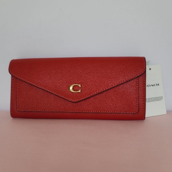 COACH Wyn Crossgrain Leather Wallet –Sport Red color⭐ - Picture 6 of 16